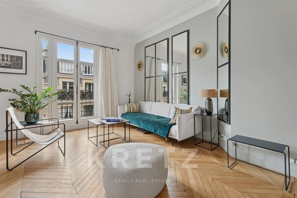 Élégant duplex avec balcon, au calme, à Passy