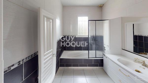 Maison plain pied T4 récente.