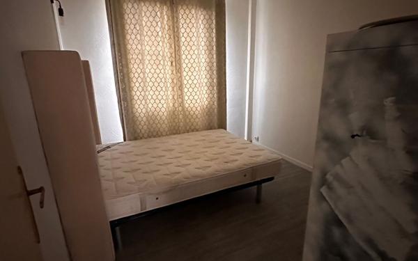 Appartement à louer    4 pièces • 72,18 m2 Aubervilliers