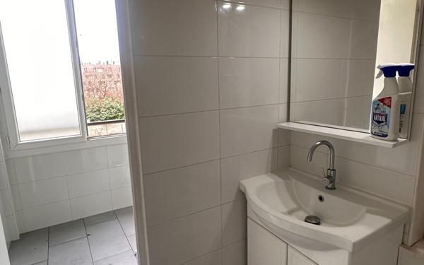 Appartement à louer    4 pièces • 72,18 m2 Aubervilliers