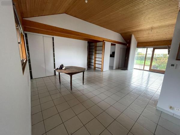Maison à vendre à Mayenne en Mayenne (53100), ref : 588