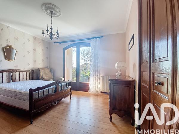 Maison à vendre 5 pièces 180 m² Genas