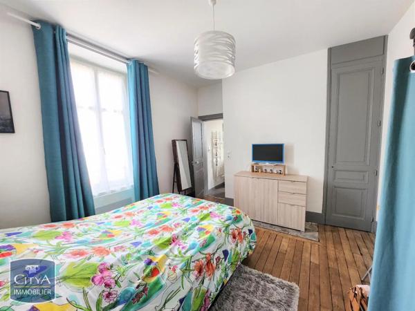 Appartement à louer 2 pièces 46.82m²