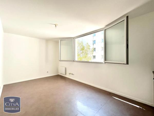 Appartement à louer 1 pièce 24.38m² Caluire-et-Cuire (69300)