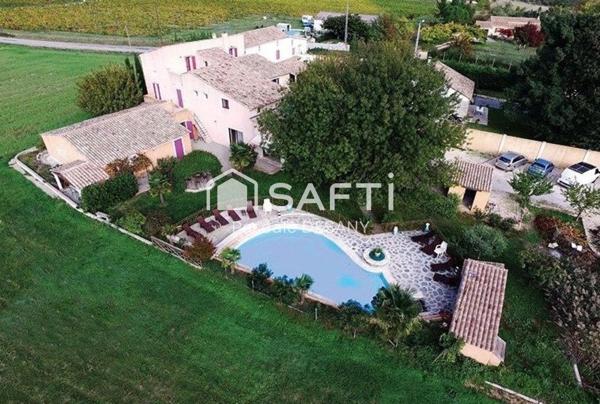 Propriété de caractère/ gites et chambres d'hôtes