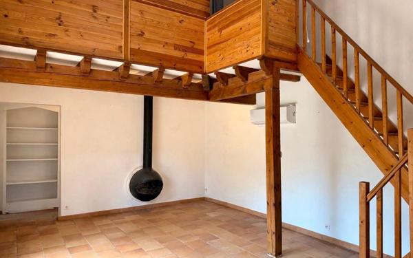 Maison à vendre    3 pièces •  Saint-Paul-Trois-Châteaux