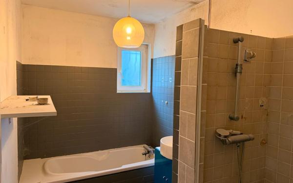 Maison à vendre    3 pièces •  Saint-Paul-Trois-Châteaux