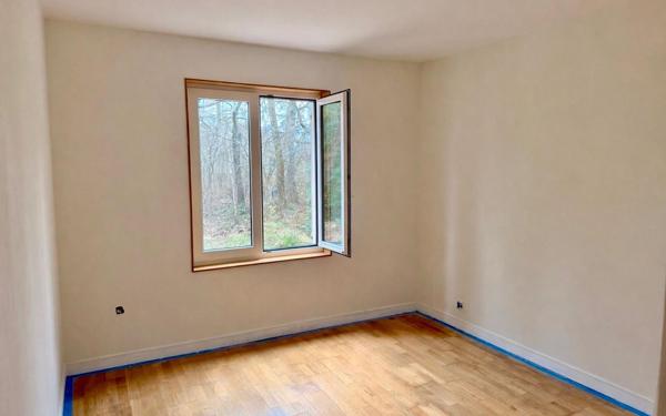 Maison à vendre    3 pièces •  Saint-Paul-Trois-Châteaux