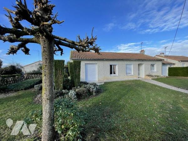 Nueil les Aubiers, maison de plain-pied avec terrain.
A découvrir sans tarder : une charmante ...