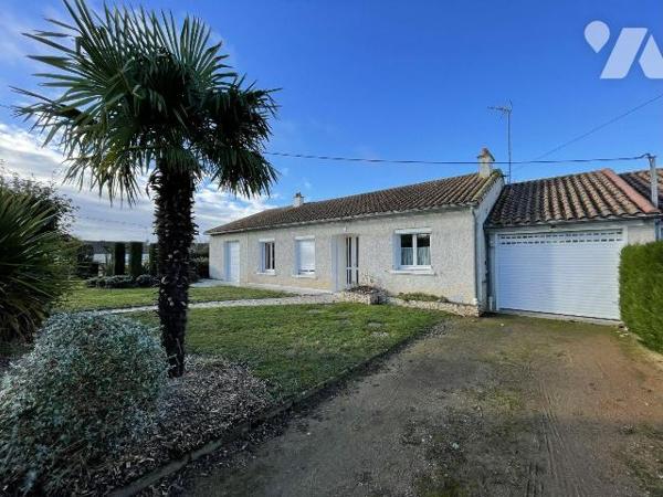 Nueil les Aubiers, maison de plain-pied avec terrain.
A découvrir sans tarder : une charmante ...