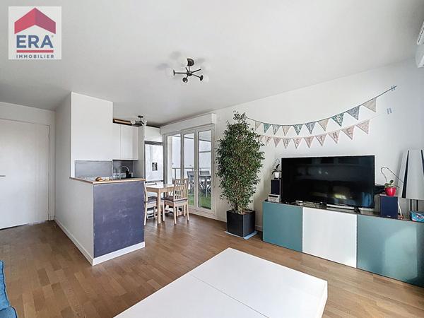 A VENDRE - MAGNIFIQUE 3 PIECES AVEC TERRASSE - VUE SEINE