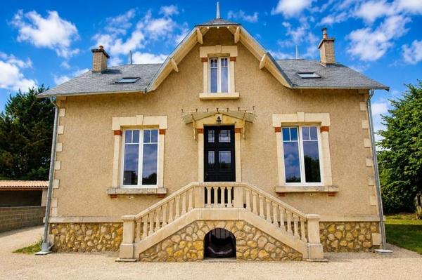 Maison à vendre 399 000 € Poitiers 6 p 155 m² DPE C