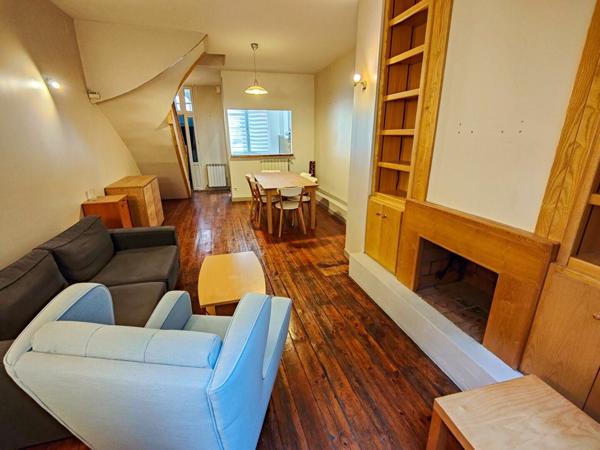 Maison à louer    5 pièces •    Toulouse