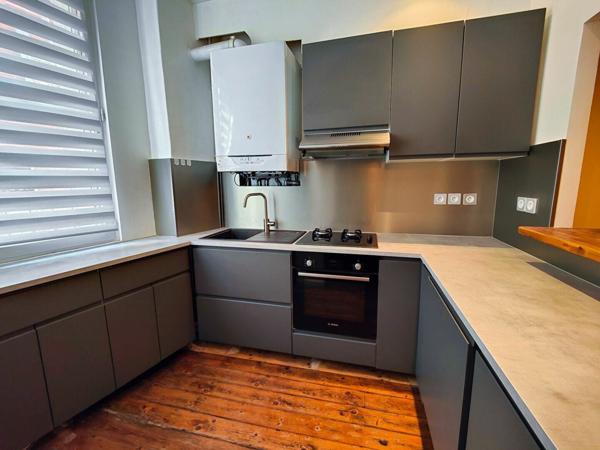 Maison à louer    5 pièces •    Toulouse