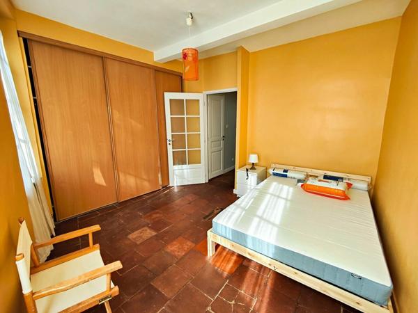 Maison à louer    5 pièces •    Toulouse