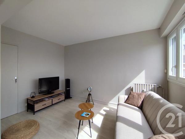 Appartement F4 à vendre  4 pièces - 64,63 m 2   LE MANS  - 72