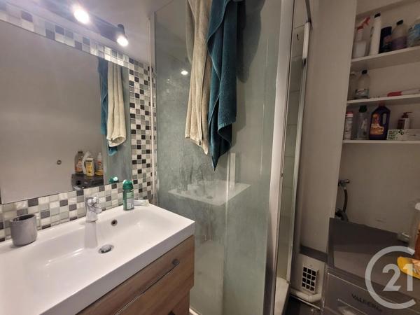 Appartement F4 à vendre  4 pièces - 64,63 m 2   LE MANS  - 72
