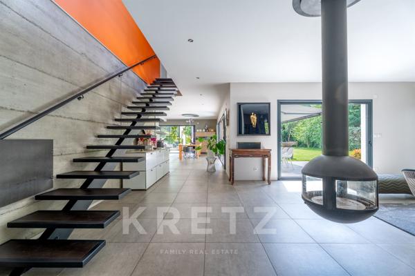 Élégance contemporaine — 311 m² sur terrain de 1 090 m²