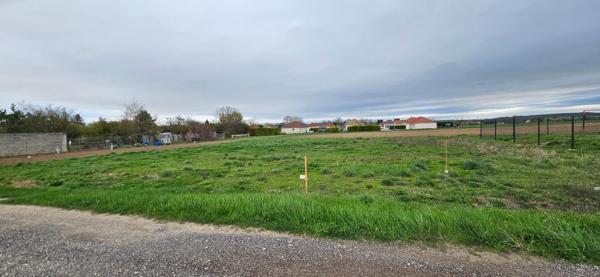 Terrain constructible 1002 m² – au calme – à 15 min de Troyes