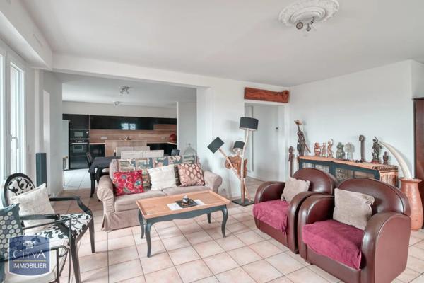 Appartement à vendre 5 pièces 136.87m² Châteaudun (28200)