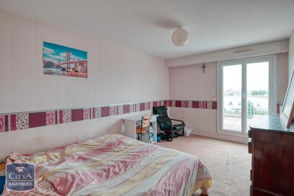 Appartement à vendre 5 pièces 136.87m² Châteaudun (28200)