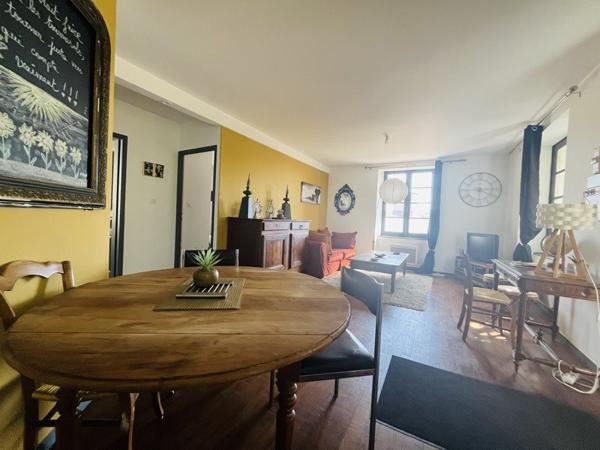 Maison à vendre 93 415 € Confolens 3 p 60 m² DPE D
