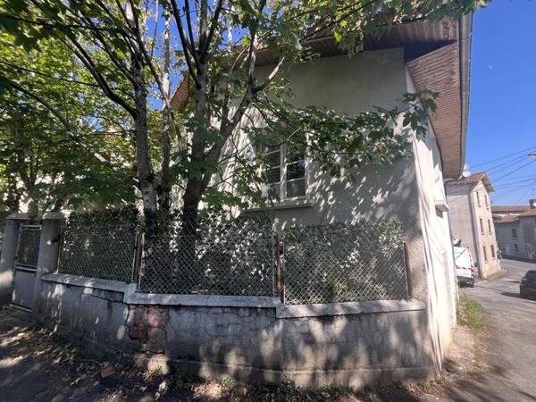 Maison à vendre 93 415 € Confolens 3 p 60 m² DPE D