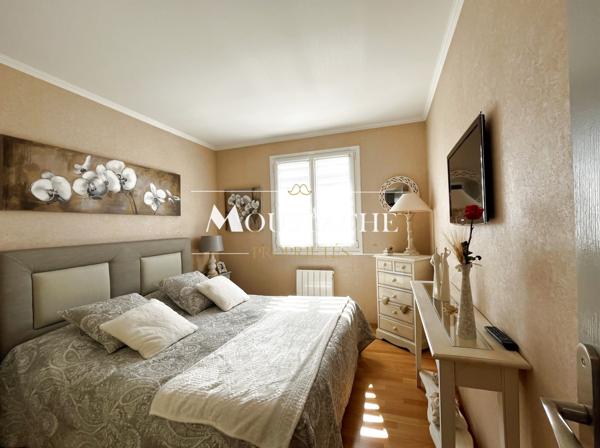 BELLE MAISON D'ARCHITECTE - 700m CENTRE-VILLE & COMMERCES -