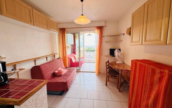 Appartement à vendre    1 pièce • 18,24 m2 Sète