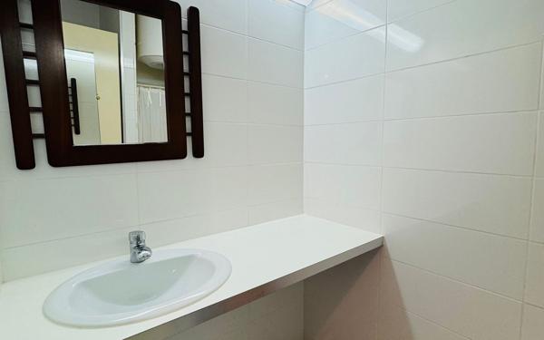 Appartement à vendre    1 pièce • 18,24 m2 Sète