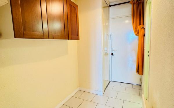 Appartement à vendre    1 pièce • 18,24 m2 Sète