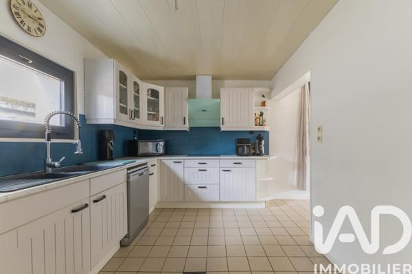 Maison à vendre 8 pièces 170 m² Chignin