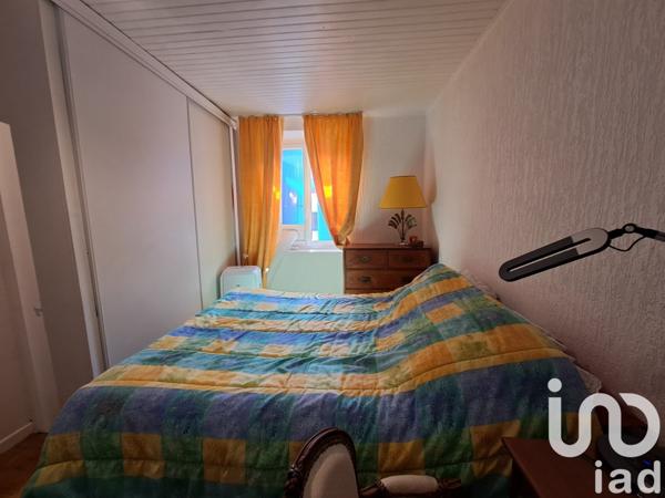 Maison 7 pièces de 240 m² à Meyzieu (69330)