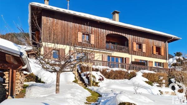 Maison à vendre 15 pièces 265 m² Taninges