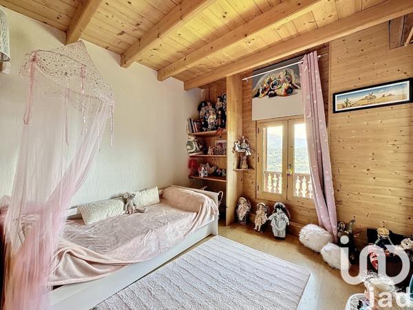 Maison à vendre 15 pièces 265 m² Taninges