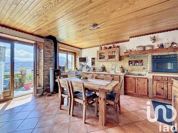 Maison à vendre 15 pièces 265 m² Taninges