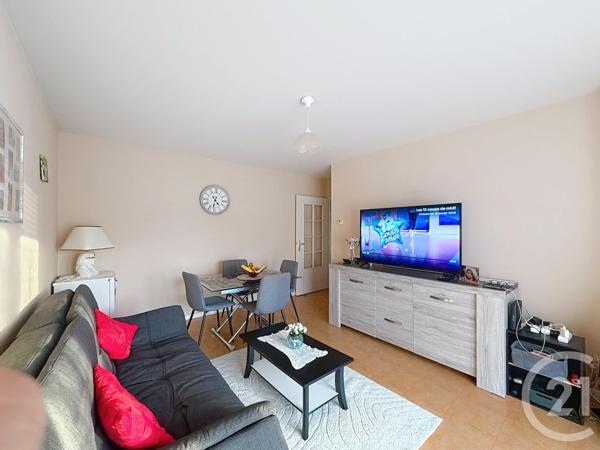 Appartement F2 à vendre  2 pièces - 48,80 m2 SENS - 89