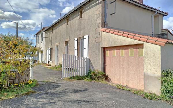 Maison à vendre    9 pièces •  Les Epesses