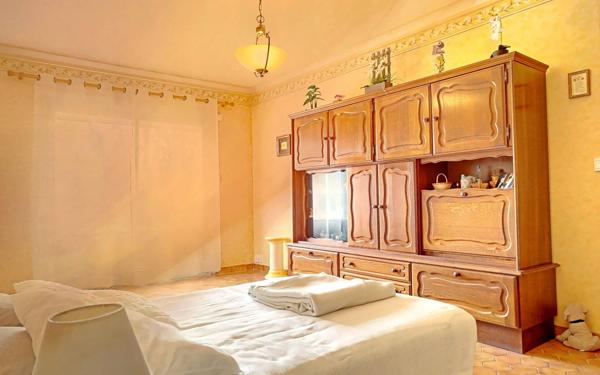 Maison à vendre    9 pièces •  Les Epesses