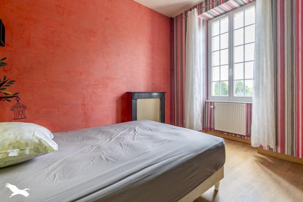 Maison à vendre |                                       Éguzon-Chantôme |                                        7 pièces  |  200 m²