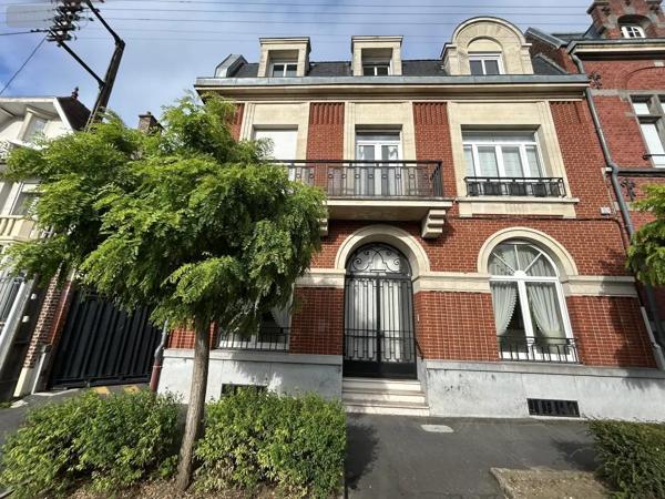 Achat - Appartement Cambrai 59400 4 pièces 101 m 2 677 m 2