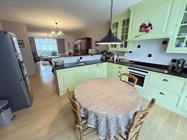 Achat - Appartement Cambrai 59400 4 pièces 101 m 2 677 m 2