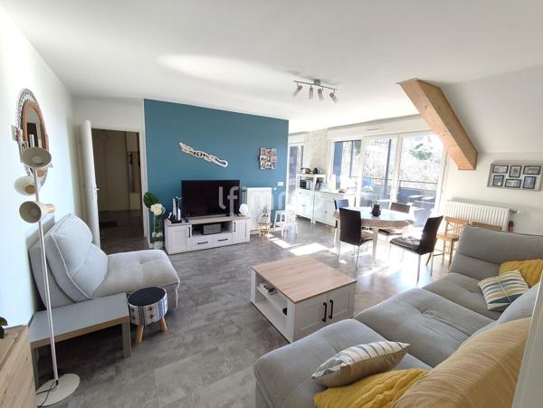 92 m² en dernier étage avec terrasse-le calme aux portes d'Annecy