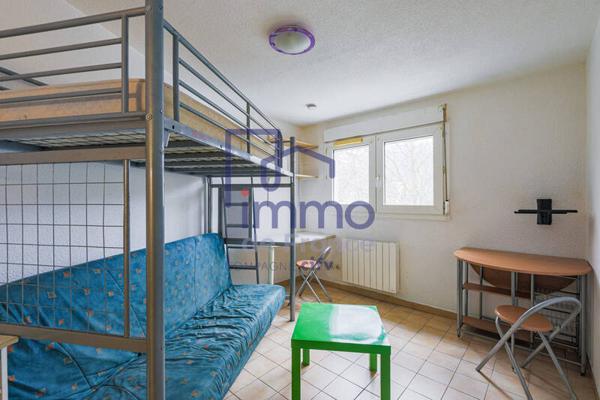 Appartement 1 pièce                                        - 38000 Grenoble Réf : 21494