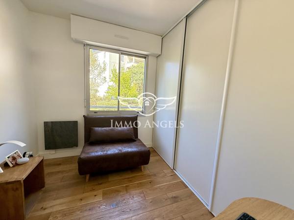 NIMES GOLF VACQUEROLLES P4 Terrasse Parking Ascenseur Résidence Standing Piscine