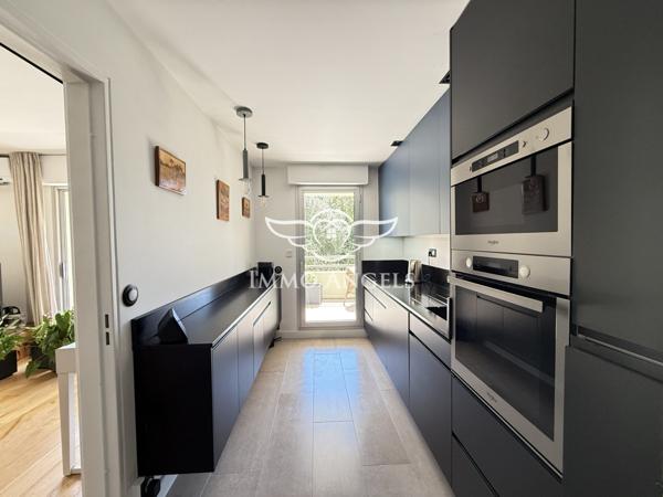 NIMES GOLF VACQUEROLLES P4 Terrasse Parking Ascenseur Résidence Standing Piscine