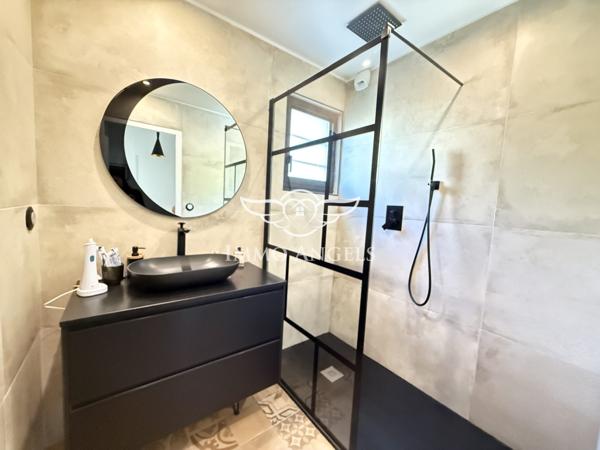 NIMES GOLF VACQUEROLLES P4 Terrasse Parking Ascenseur Résidence Standing Piscine