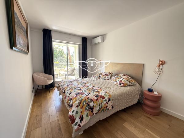 NIMES GOLF VACQUEROLLES P4 Terrasse Parking Ascenseur Résidence Standing Piscine