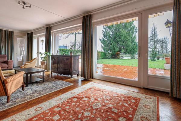 Maison d'Architecte au coeur d'un parc arboré - Projet investisseurs