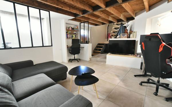 Maison à vendre    2 pièces • 69,50 m2 Francheville